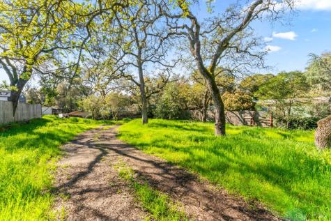 18446 1st Avenue Sonoma CA 95476