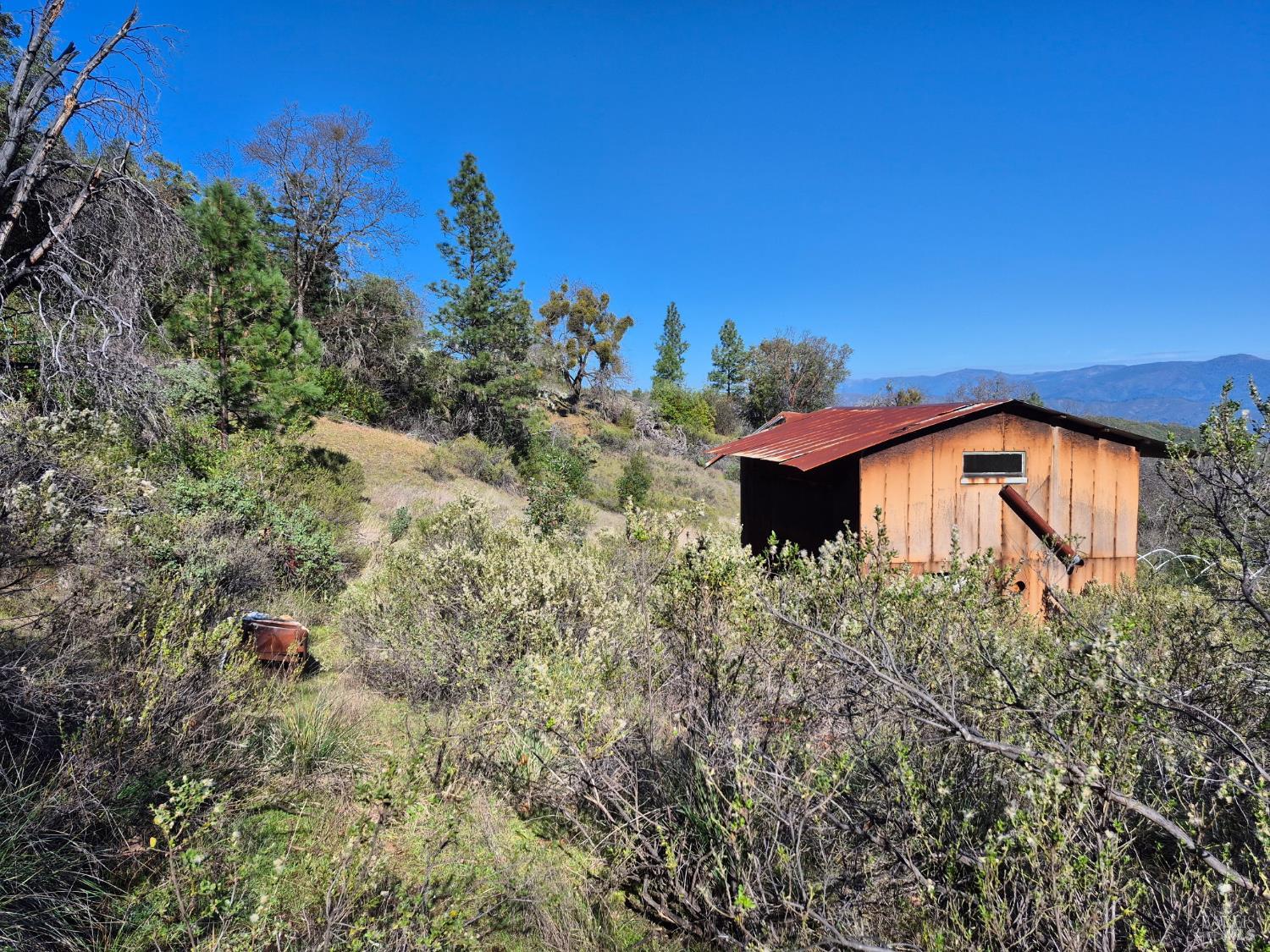 6000 Richards Road Redwood Valley CA 95470