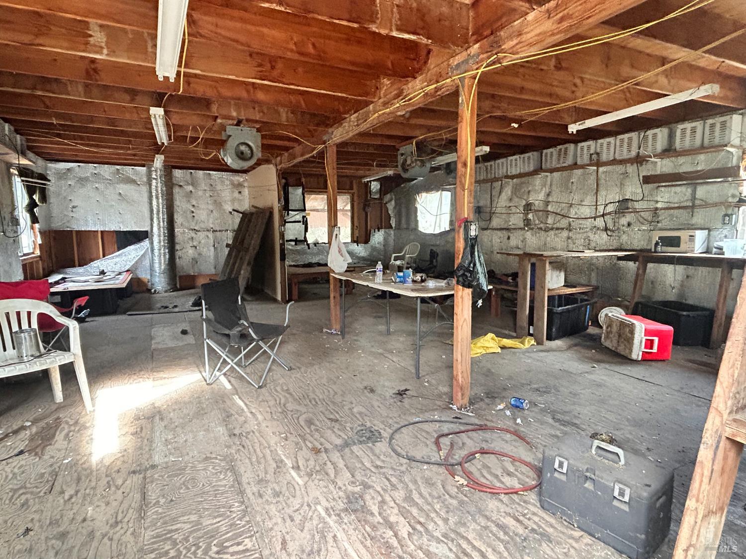 74000 Island Mountain Road Laytonville CA 95454