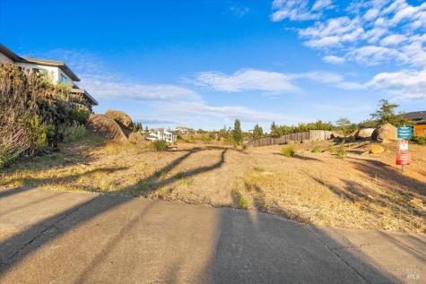 3850 Horizon View Way Santa Rosa CA 95404