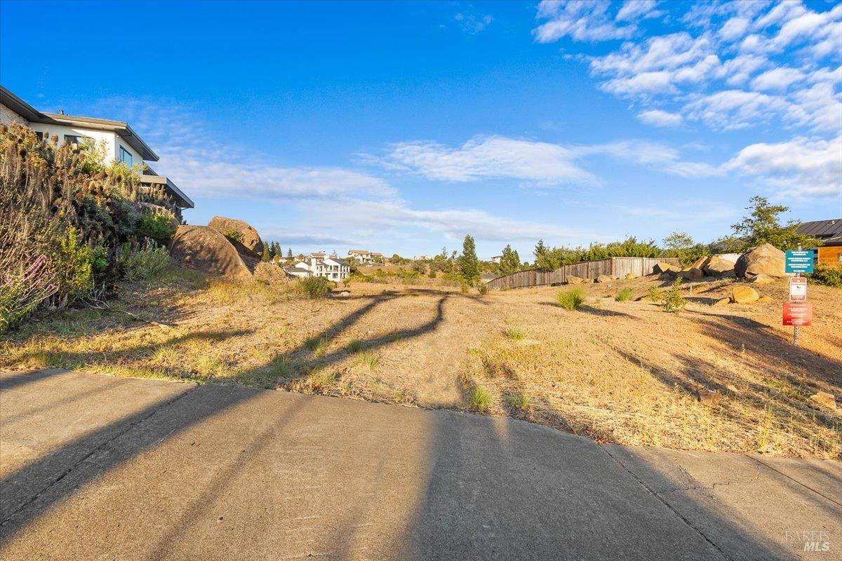 3850 Horizon View Way Santa Rosa CA 95404