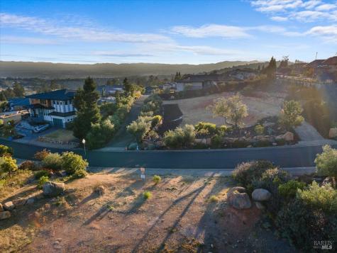 3850 Horizon View Way Santa Rosa CA 95404