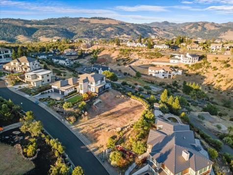 3850 Horizon View Way Santa Rosa CA 95404