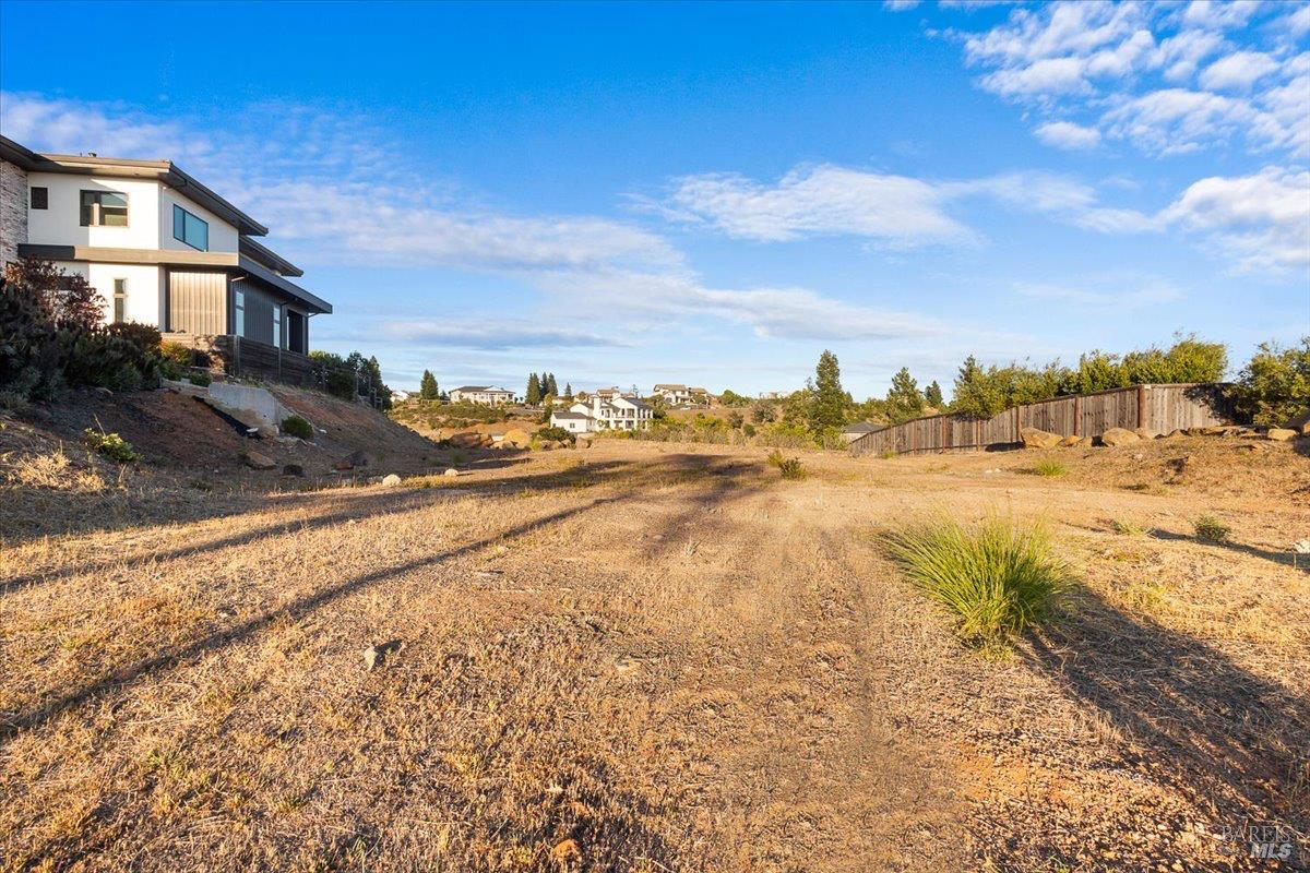 3850 Horizon View Way Santa Rosa CA 95404
