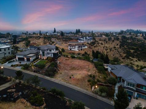 3850 Horizon View Way Santa Rosa CA 95404