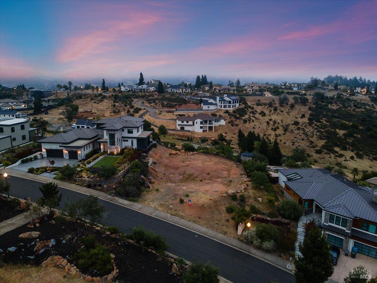 3850 Horizon View Way Santa Rosa CA 95404