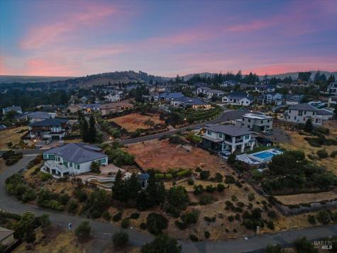 3850 Horizon View Way Santa Rosa CA 95404