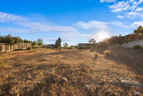 3850 Horizon View Way Santa Rosa CA 95404