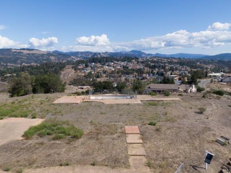 3858 Skyfarm Drive Santa Rosa CA 95403