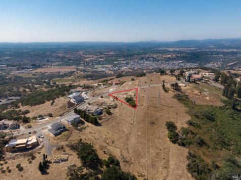 3858 Skyfarm Drive Santa Rosa CA 95403