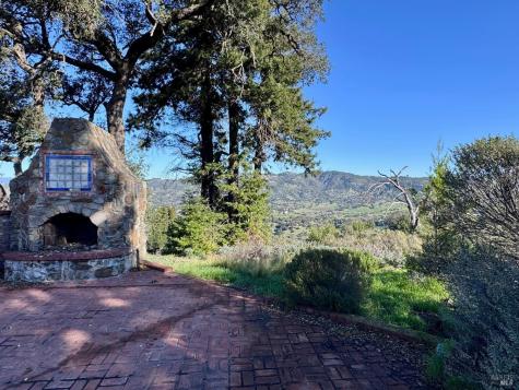 3870 Skyfarm Drive Santa Rosa CA 95403