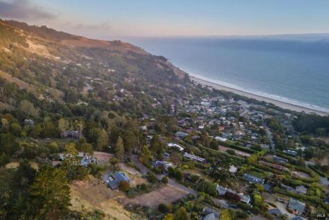 21 Avenida Las Baulinas Stinson Beach CA 94970