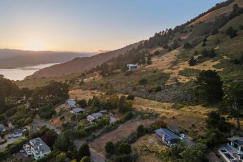 21 Avenida Las Baulinas Stinson Beach CA 94970