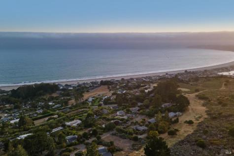 21 Avenida Las Baulinas Stinson Beach CA 94970