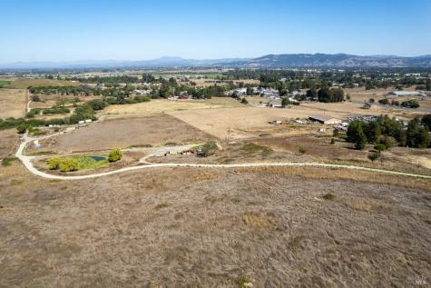 7080 Gravenstein Highway Cotati CA 94931