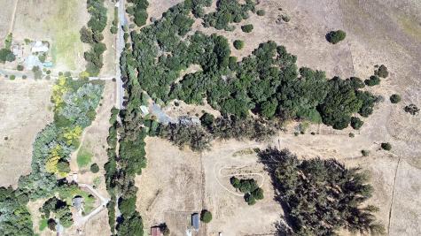 6675 Petersen Road Petaluma CA 94952