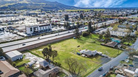 2154 Corby Avenue Santa Rosa CA 95407