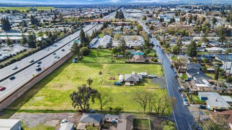 2154 Corby Avenue Santa Rosa CA 95407