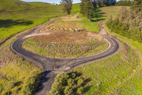 1355 Rose Avenue Penngrove CA 94951