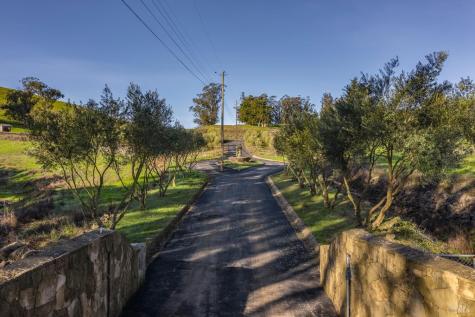 1355 Rose Avenue Penngrove CA 94951