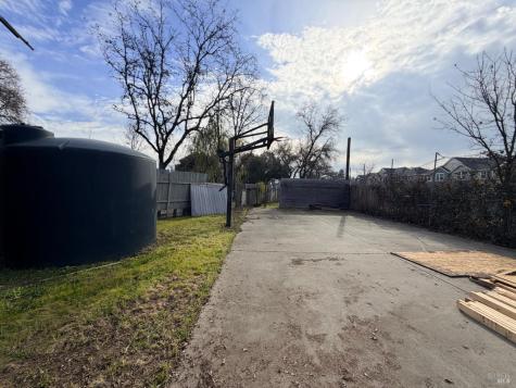 1863 Beachwood Drive Santa Rosa CA 95407