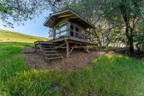 2155 Calistoga Road Santa Rosa CA 95404