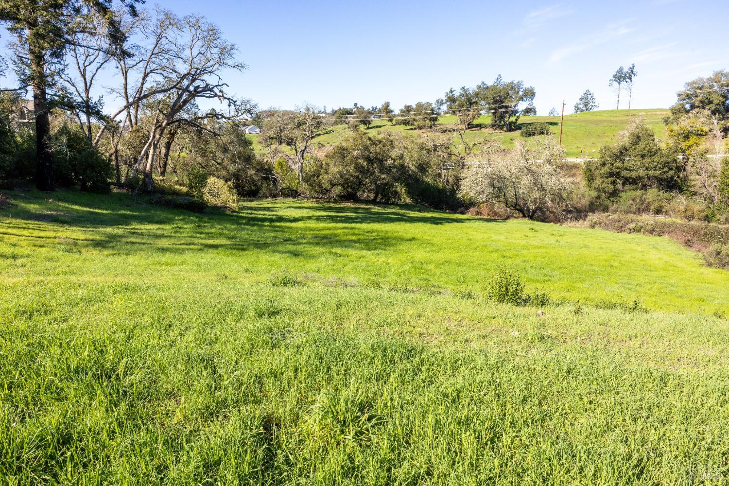 4011 Skyfarm Drive Santa Rosa CA 95403