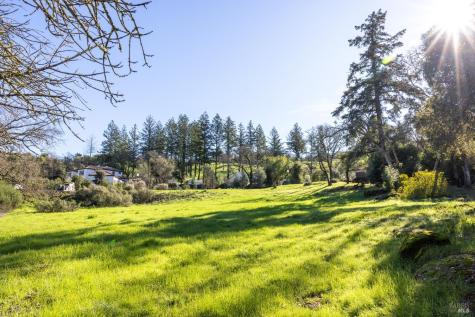 4011 Skyfarm Drive Santa Rosa CA 95403