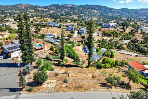 1436 Lorraine Way Santa Rosa CA 95404