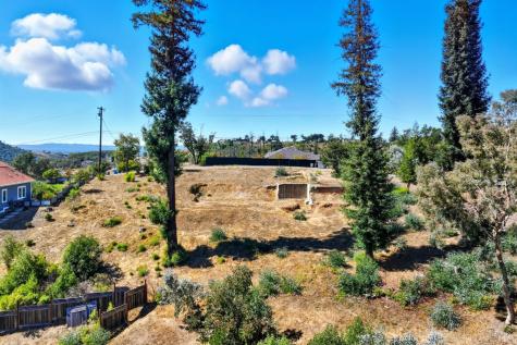 1436 Lorraine Way Santa Rosa CA 95404