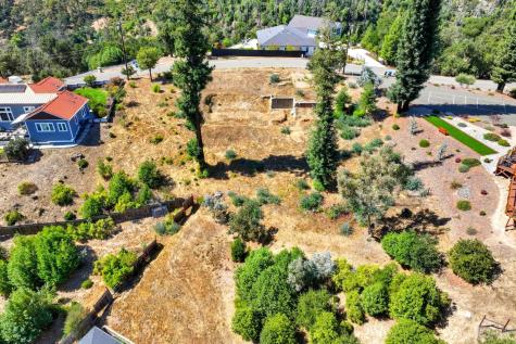 1436 Lorraine Way Santa Rosa CA 95404