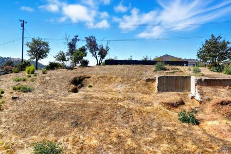 1436 Lorraine Way Santa Rosa CA 95404