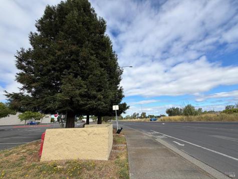 195 Millbrae Avenue Santa Rosa CA 95407