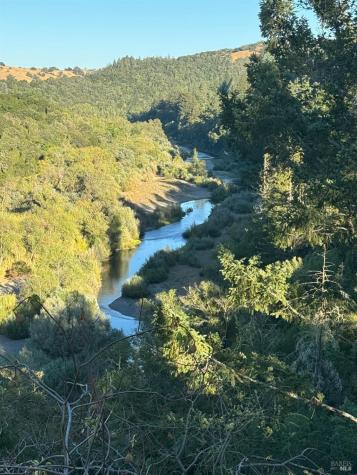 1731 Scenic Lane Healdsburg CA 95448