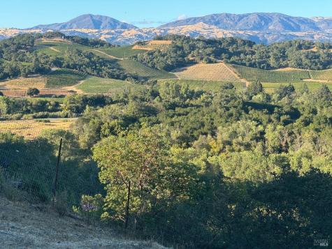 1731 Scenic Lane Healdsburg CA 95448