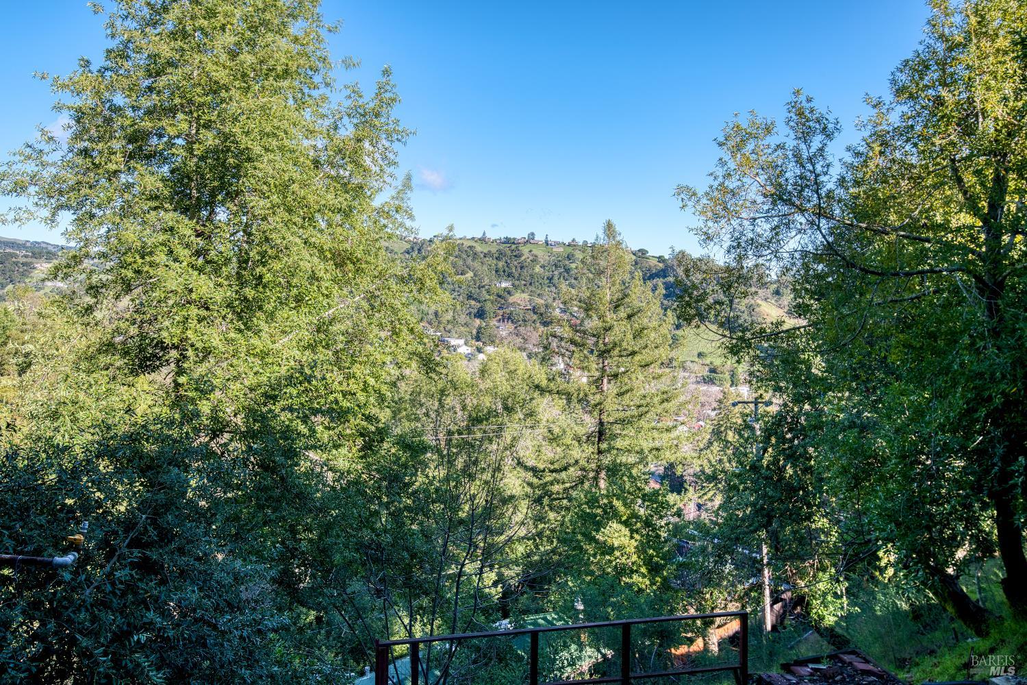 223 Tamalpais Road Fairfax CA 94930