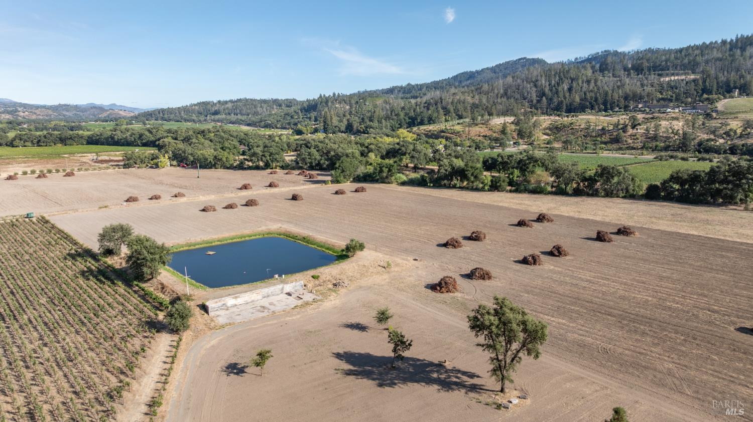 4427 Silverado Trail Calistoga CA 94515