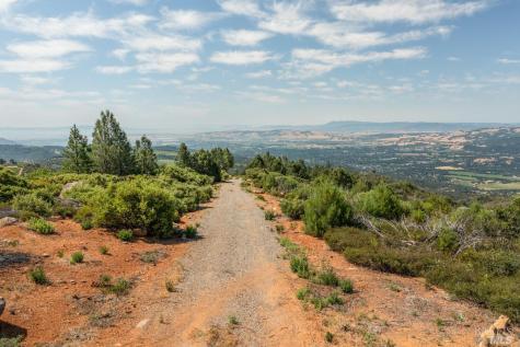 2989 Cavedale Road Glen Ellen CA 95442