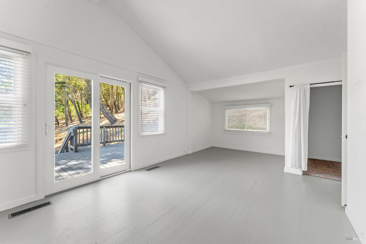 1075 Greenfield Road St. Helena CA 94574