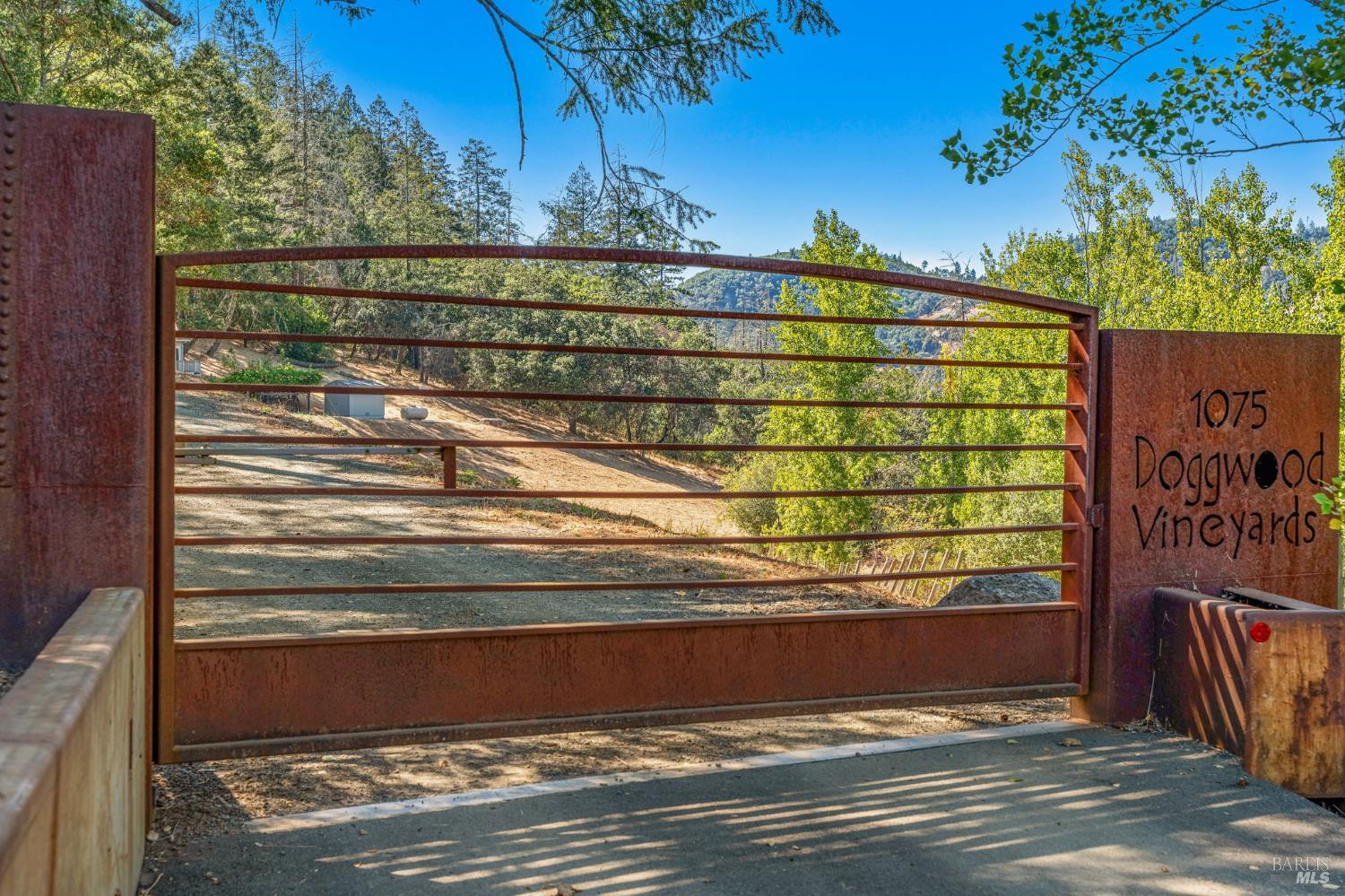 1075 Greenfield Road St. Helena CA 94574