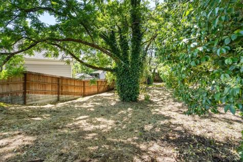413 Fitch Street Healdsburg CA 95448