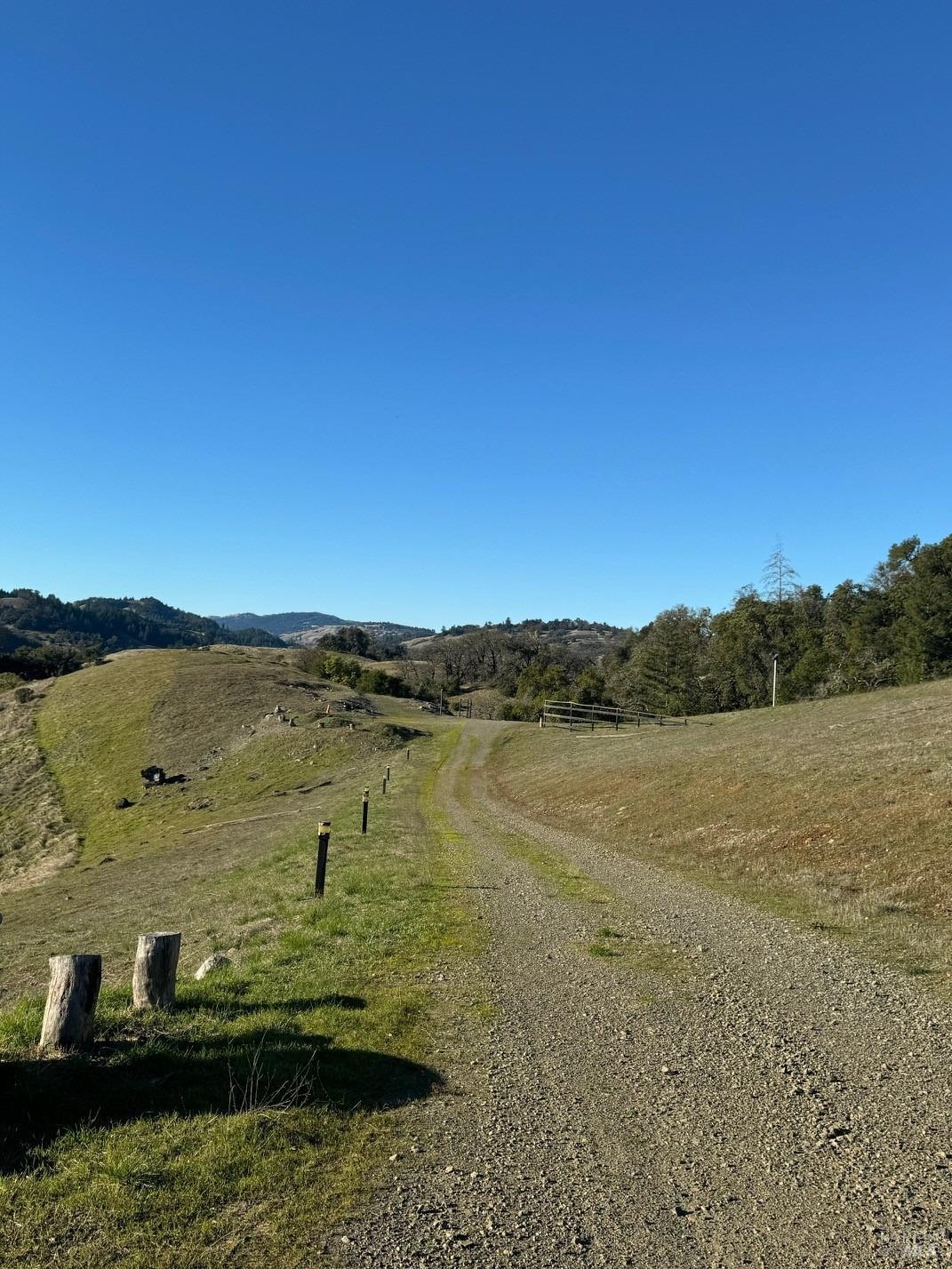 34996 Highway 128 Highway Cloverdale CA 95425