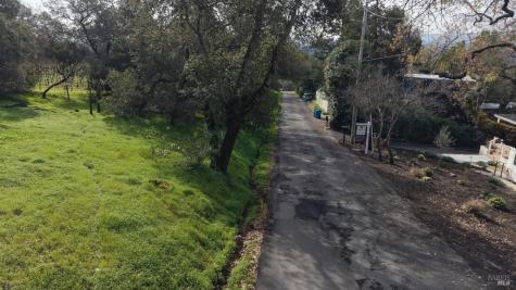 17278 Hillcrest Avenue Sonoma CA 95476