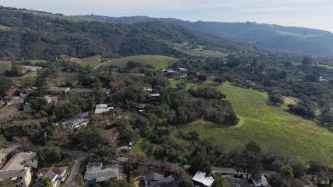 17278 Hillcrest Avenue Sonoma CA 95476