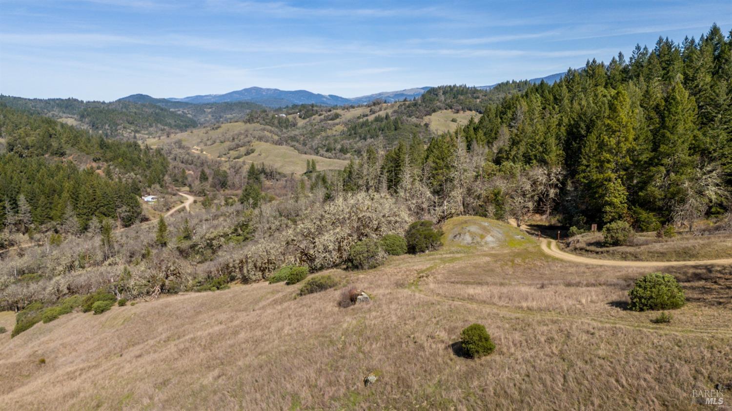 20401 Tomki Redwood Valley CA 95470