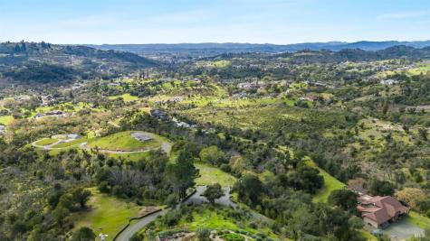 5707 Idlewood Drive Santa Rosa CA 95404