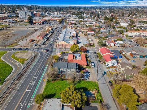 315 Lakeville Street Petaluma CA 94952