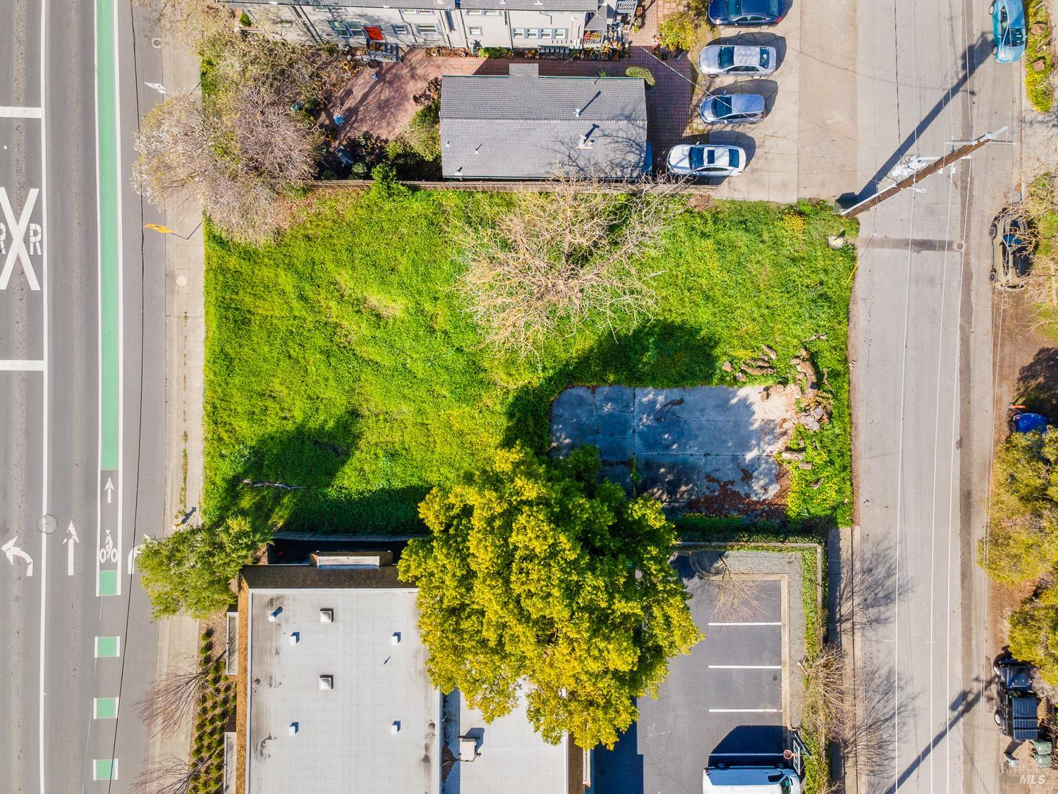 315 Lakeville Street Petaluma CA 94952