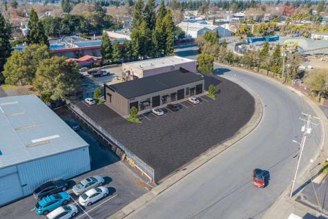 1035 Maxwell Drive Santa Rosa CA 95401