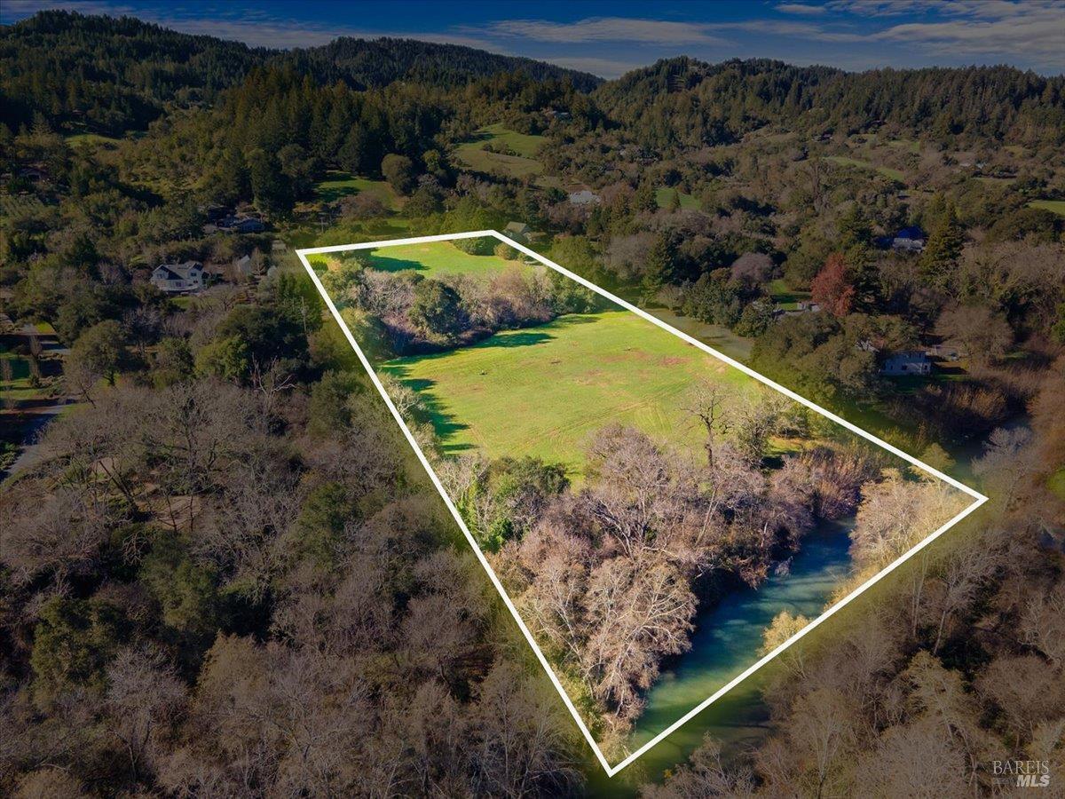 2400 W Dry Creek Road Healdsburg CA 95448